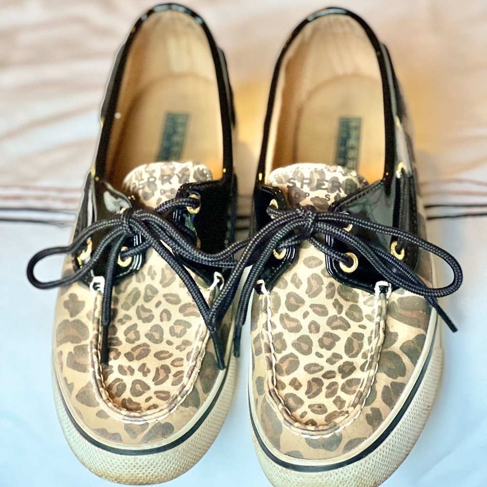 Sperry leopard prints